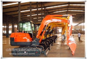 山东宝鼎机械有限公司小型挖掘机产品