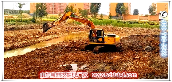 山东宝鼎挖掘机厂家小型挖掘机械产品