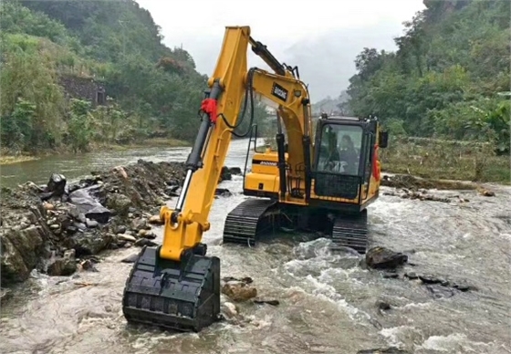 宝鼎小型挖掘机厂家