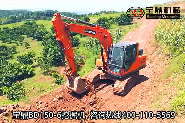 国产挖掘机