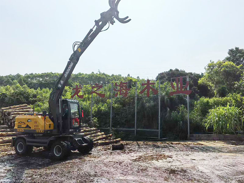 宝鼎BD90G抓木机，国四动力与电控液压